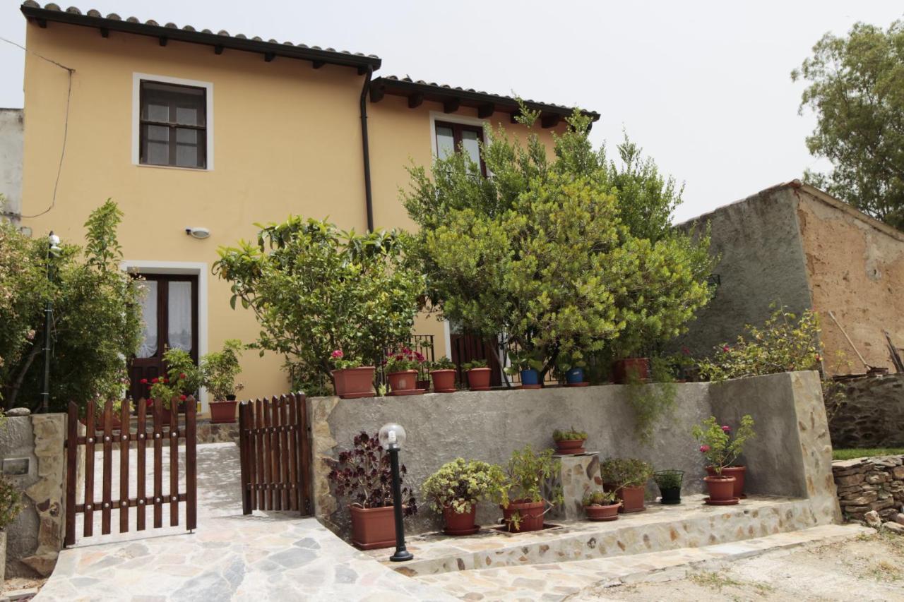 B&B S'Arrosa Antiga Santadi Εξωτερικό φωτογραφία